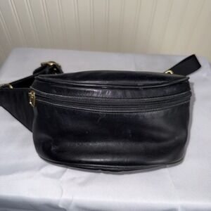 Vintage Coach Bixby - Etsy vintage coach old bixby sling USA black